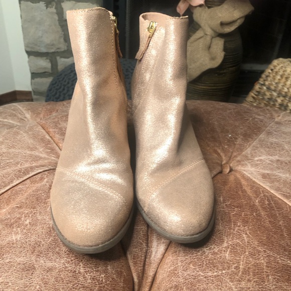 Toms sparkling rose gold wedge bootie - Picture 1 of 8
